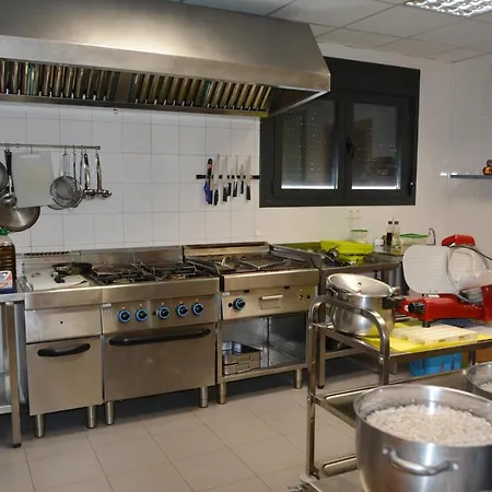 Albergue Villa Nava De La Asuncion Hostel