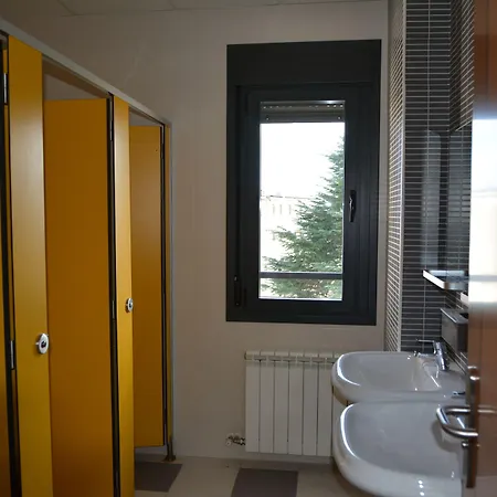 Albergue Villa Nava De La Asuncion *